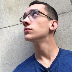 Meet your Posher, Quade